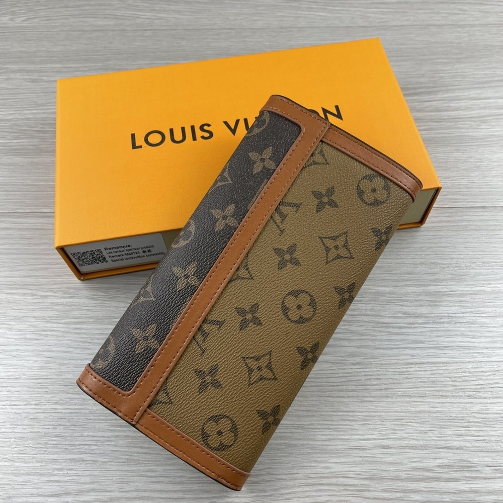 <AUTHENTIC>Louis Vuitton  wallet - Picture 5 of 7
